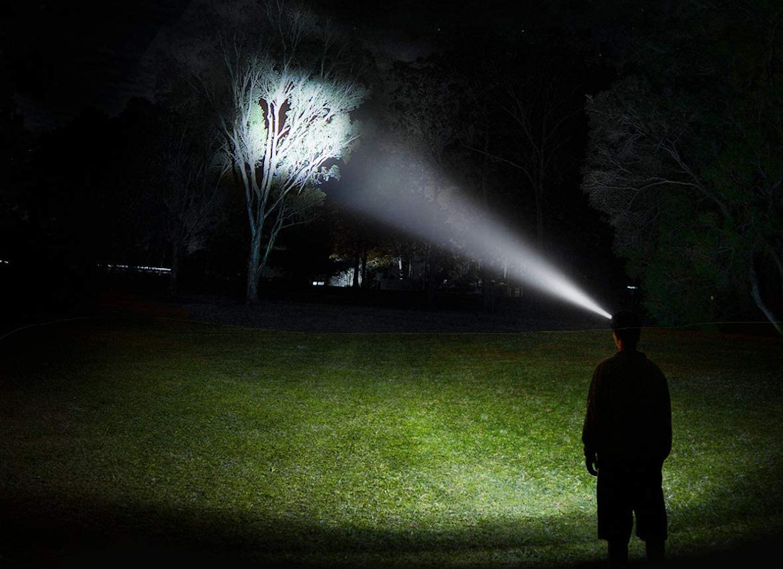 Frontales de gran potencia con zoom